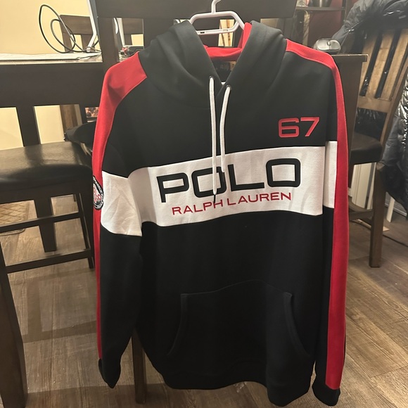 Polo xxl sweater. Brand new worn once . - Picture 4 of 4